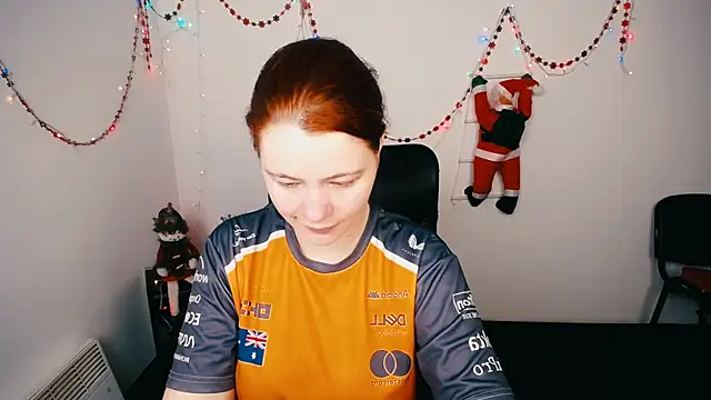 Sun Alexia online show from December 2025 02:13:01 PM