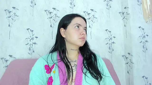 Snapshot of Mia_candy_0 chatting on January 2025 06:24:02 PM Mia candy 0 online show from January 2025 06:24:02 PM