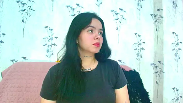 Snapshot of Mia_candy_0 chatting on March 2025 12:06:02 PM Mia candy 0 online show from March 2025 12:06:02 PM