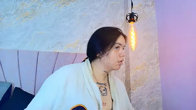 Mia candy 0 online show from July 2026 12:07:01 PM