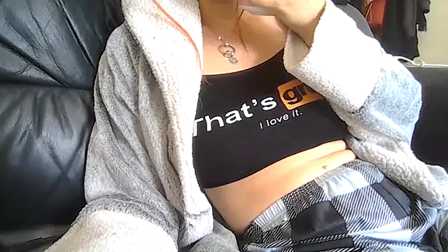 indie-rayne online show from June 2026 10:35:01 AM