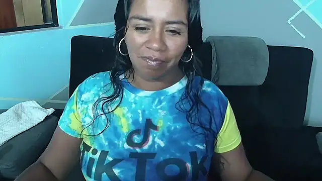 Snapshot of saggil23 chatting on September 2025 08:51:02 AM saggil23 online show from September 2025 08:51:02 AM