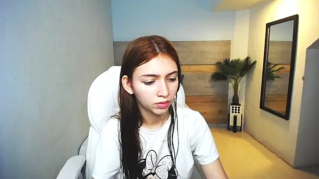 liseth fox online show from January 2025 12:38:02 PM