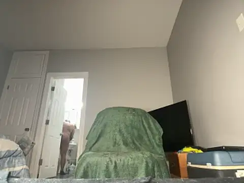 ChiRaqb8 online show from November 2025 01:16:02 AM