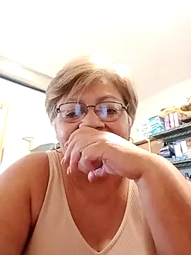 Madrastrahot69 online show from March 2026 07:43:02 PM