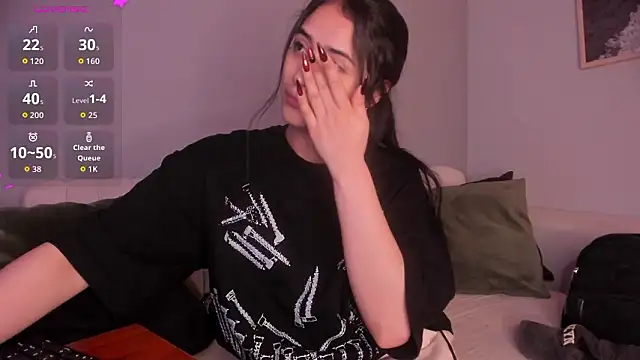 lara madisson online show from March 2026 05:45:02 AM