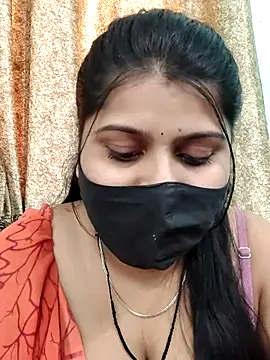 Hotty-simran online show from December 2025 04:42:02 AM