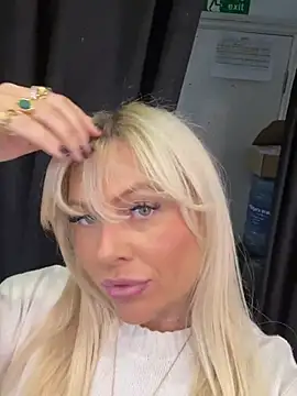 Arabellalee23 online show from January 2025 12:58:01 PM