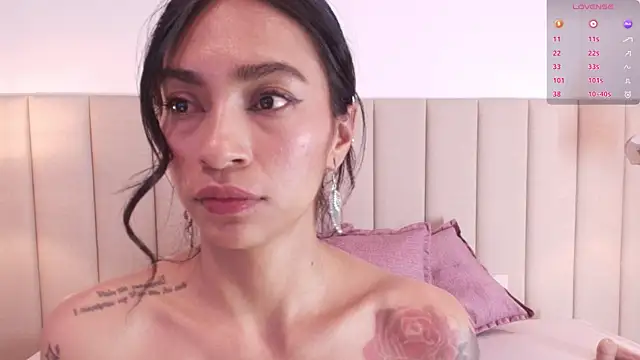 Leamonroe   online show from January 2025 04:48:02 PM