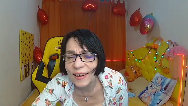 SandraHormas online show from March 2025 10:39:02 AM
