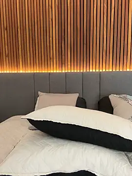 EmiilyAdams  online show from September 2025 09:29:02 PM