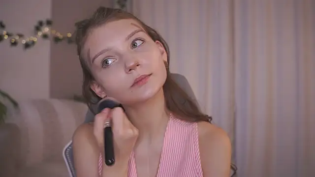 CindyGarrison online show from September 2025 12:49:01 AM