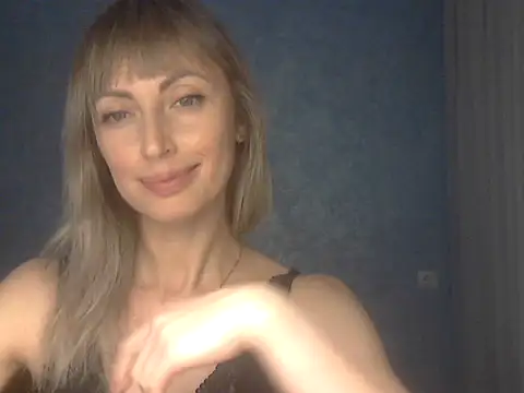 EffectMaya online show from December 2025 05:40:02 PM