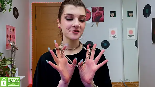 Snapshot of Bunny_ShyGirl chatting on January 2025 11:37:02 AM Bunny ShyGirl online show from January 2025 11:37:02 AM