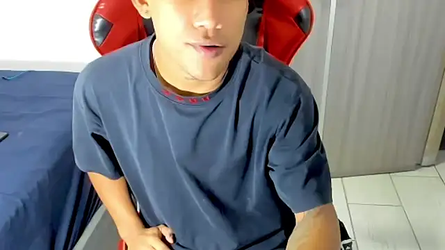 Snapshot of Backsex_boy chatting on February 2026 03:15:01 AM Backsex boy online show from February 2026 03:15:01 AM