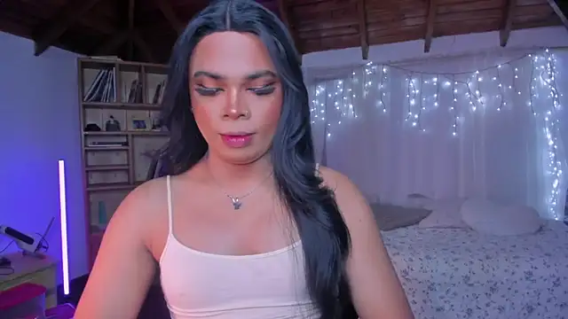 CuteRomi online show from February 2026 07:04:01 AM