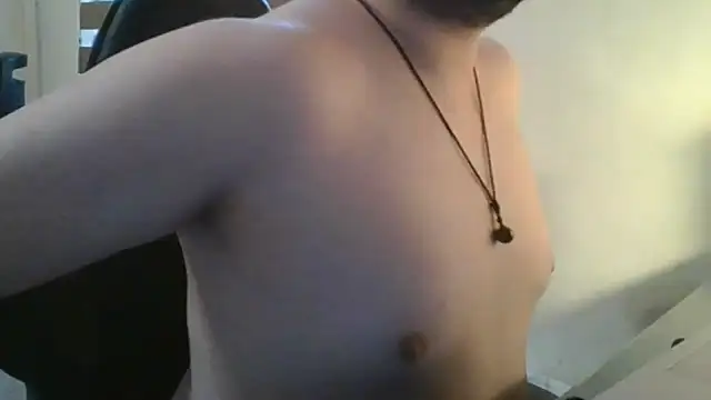 Snapshot of Himbo_fox chatting on July 2026 11:39:02 PM Himbo fox online show from July 2026 11:39:02 PM