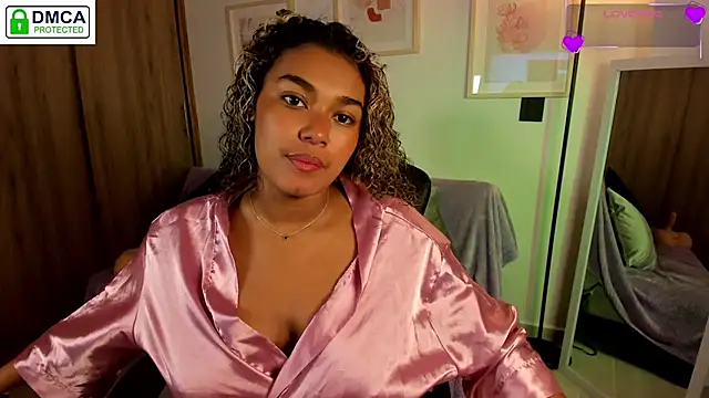 aleja montiel   online show from November 2025 12:49:01 PM