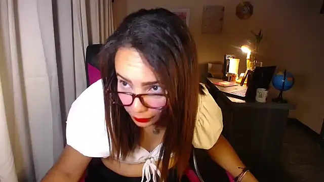 danielle rose 1 online show from March 2026 01:48:02 PM