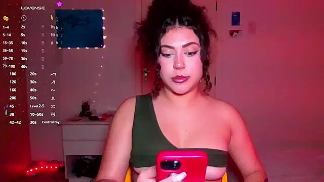 Snapshot of ann4montez_ chatting on September 2025 05:51:02 AM ann4montez  online show from September 2025 05:51:02 AM