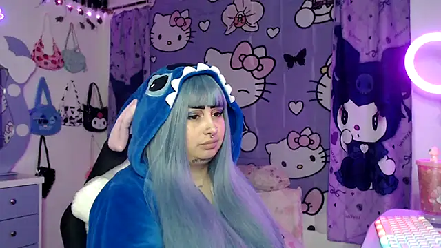 lussyevans24 online show from October 2025 05:05:01 AM