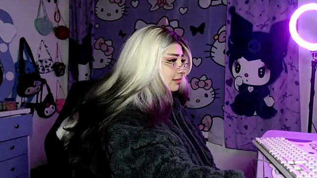 lussyevans24 online show from March 2026 04:28:02 AM