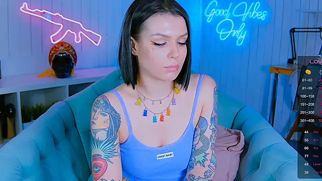 My toys pink online show from January 2025 09:59:01 AM