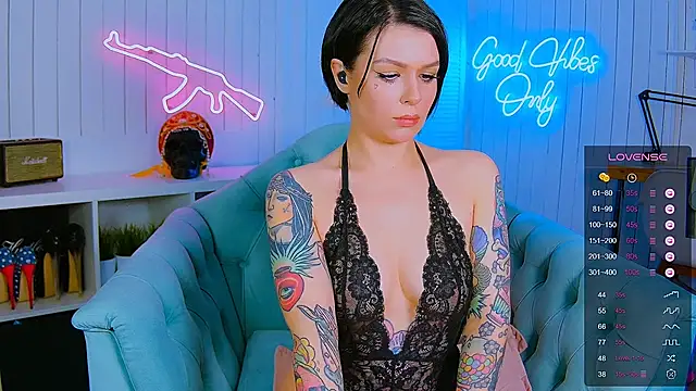 My toys pink online show from March 2025 09:45:01 PM