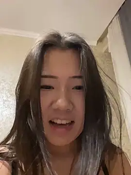 Kim SLO online show from December 2024 08:25:02 PM