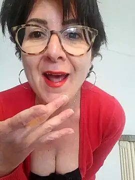 Snapshot of Viola8p chatting on May 2026 01:27:02 PM Viola8p online show from May 2026 01:27:02 PM