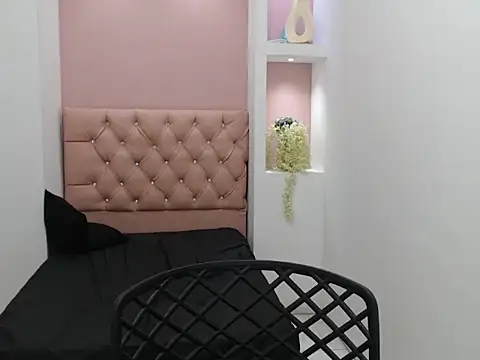 Dona Tela online show from October 2025 08:37:02 PM