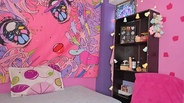 kittyzenn online show from December 2024 04:39:01 PM