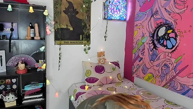 kittyzenn online show from March 2025 04:09:01 PM