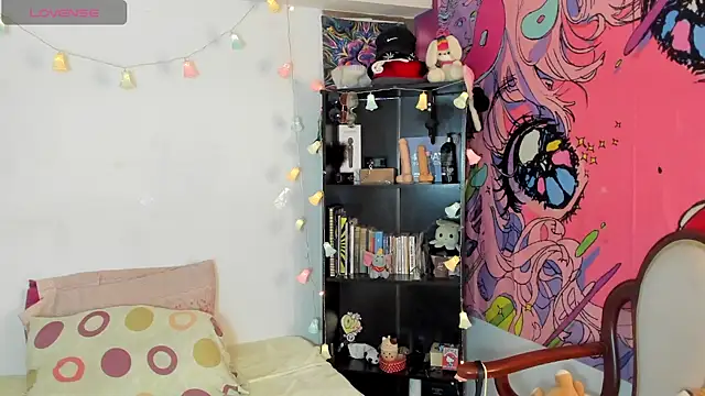 kittyzenn online show from September 2025 09:19:01 PM