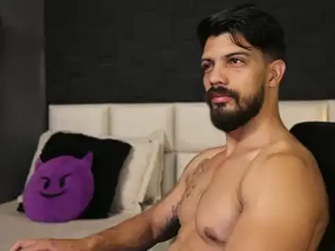 DannSaenz online show from February 2025 10:54:01 AM