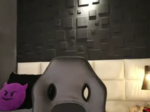 DannSaenz online show from February 2025 02:27:02 PM