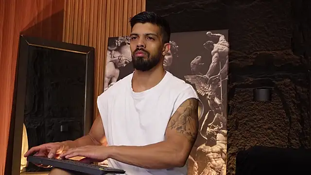 DannSaenz online show from September 2025 10:48:02 AM