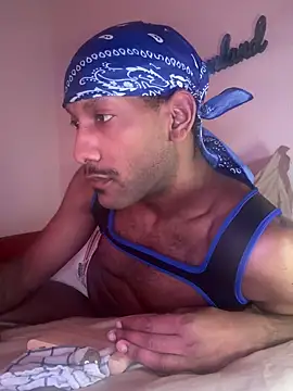 Snapshot of esteraulxxx chatting on December 2024 11:03:02 AM esteraulxxx online show from December 2024 11:03:02 AM