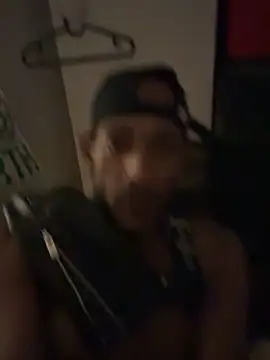 Snapshot of esteraulxxx chatting on September 2025 06:17:01 AM esteraulxxx online show from September 2025 06:17:01 AM