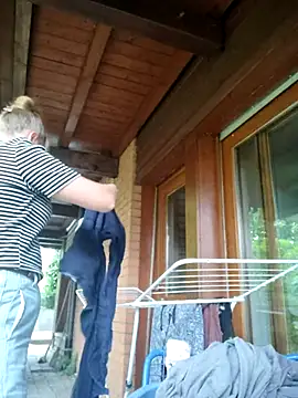 CoddessCrystal online show from September 2025 10:37:01 AM