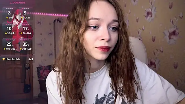 Snapshot of _SofiaBrown chatting on March 2025 05:29:01 PM SofiaBrown online show from March 2025 05:29:01 PM