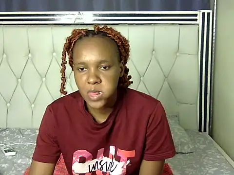 Snapshot of Jay_Vee chatting on February 2025 06:44:02 PM Jay Vee online show from February 2025 06:44:02 PM