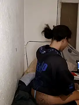 Laanegraofficial  online show from December 2024 06:49:01 PM