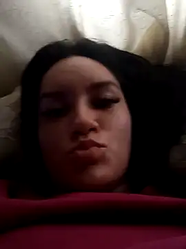 Snapshot of valeryy_rosse chatting on December 2024 10:03:02 PM valeryy rosse online show from December 2024 10:03:02 PM