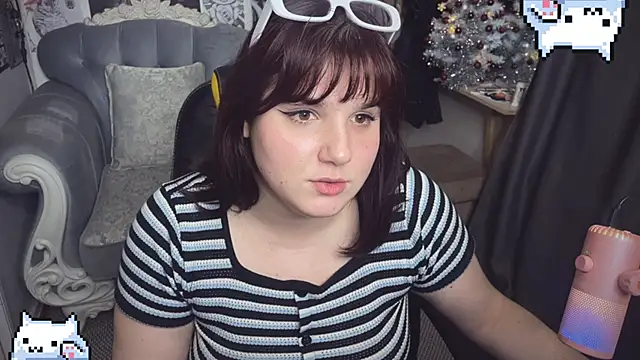 Snapshot of Diasporaaa chatting on December 2024 12:30:01 AM Diasporaaa online show from December 2024 12:30:01 AM