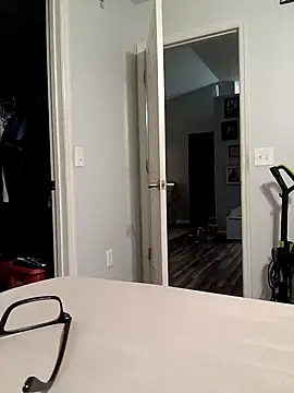 Localboi3 online show from January 2025 12:29:01 PM