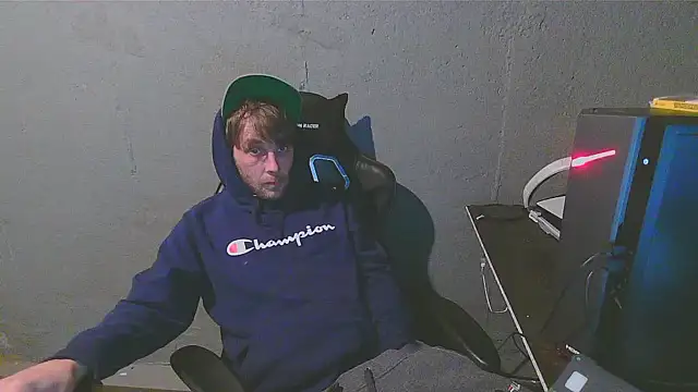 Superoz77 online show from February 2025 05:18:02 AM