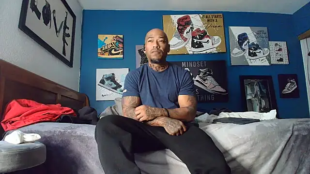 Snapshot of athephenomenal1 chatting on November 2025 08:08:01 PM athephenomenal1 online show from November 2025 08:08:01 PM