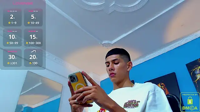 Snapshot of Valerio_20 chatting on January 2025 08:18:02 PM Valerio 20 online show from January 2025 08:18:02 PM