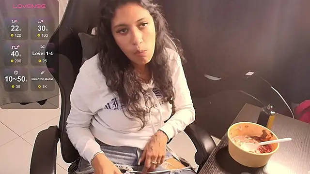 Meraky   online show from November 2025 09:30:02 PM